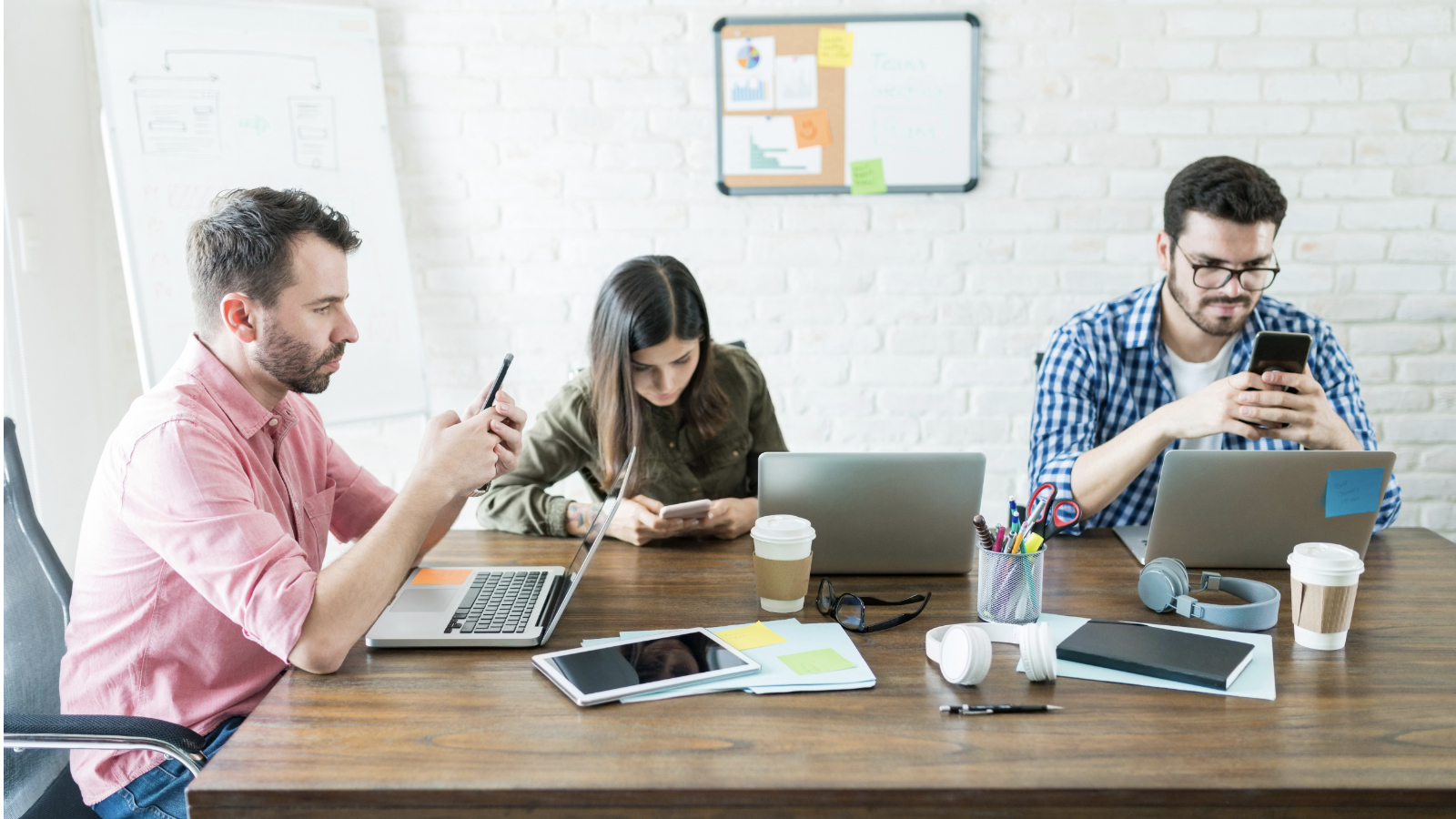 How Do You Win Back a Distracted Audience?
